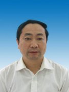 王永遠(yuǎn)：高級教師，國家級優(yōu)秀教師，英語學(xué)科