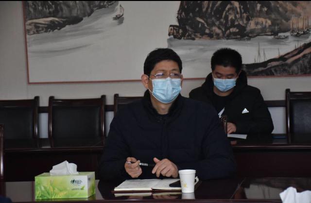 市教育局對南陽一中、南陽五中高三開學(xué)準(zhǔn)備工作開展檢查驗(yàn)收