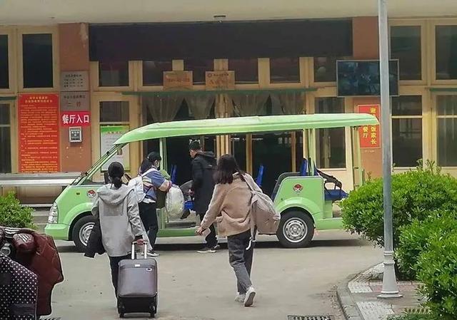現(xiàn)場：南陽一中返校復學首日全流程：貼心、放心